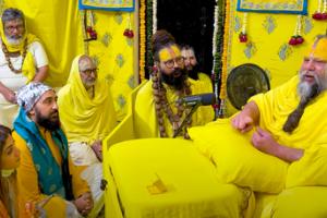 संत प्रेमानंद महाराज पूर्ण रूप से स्वस्थ, आश्रम ने अफवाहों का किया खंडन, फ़िलहाल प्रातःकालीन पदयात्रा स्थगित 