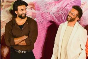 मीजान-जावेद जाफरी से पहले बॉलीवुड फिल्मों में पिता-बेटे की ये जोड़ियां बिखेर चुकी हैं अभिनय का जादू