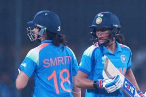 इंग्लैंड से मिली हार के बाद भारतीय कप्तान हरमनप्रीत कौर ने कहा- स्मृति का विकेट था टर्निंग पॉइंट