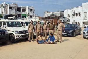 अमरोहा पुलिस ने खोला हाई-टेक कार चोर गैंग का राज़! 65 लाख की 6 लग्जरी गाड़ियां बरामद, 4 बदमाश अब भी फरार