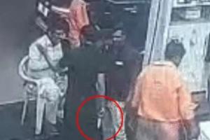 मथुरा में आर्मी जवान ने 200 रुपए के लिए सेल्समैन पर तानी पिस्टल, CCTV में कैद हुई वारदात