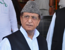 दुश्मन मेरी जान ले सकता है, सपा सत्ता में बदले की कार्रवाई नहीं होगी,सुरक्षा मेरी प्राथमिकता -आजम खान