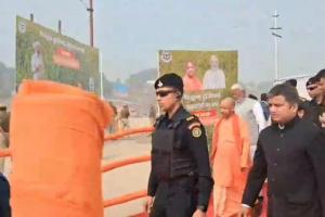 प्रयागराज में माघ मेले की तैयारियों का सीएम योगी आदित्यनाथ ने लिया जायजा