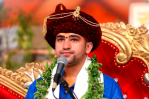 धीरेंद्र शास्त्री बोले- कब्र से उठकर देख ले बाबर, मुगलों की छाती पर भगवा हमने लहराया, अयोध्या में मंदिर वहीं बनाया है