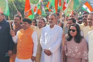 मुजफ्फरनगर में  बीजेपी ने निकाला 'एकता मार्च': मंत्री कपिल देव और डॉ. संजीव बालियान शामिल , टाउन हॉल में हुई जनसभा