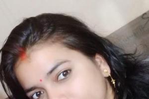 नेवी अफसर की पत्नी को टीटीई ने चलती ट्रेन से दिया धक्का, रेलवे ट्रैक पर मिला शव, मुकदमा दर्ज