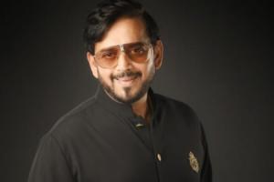 'दादा साहब फाल्के इंटरनेशनल फिल्म फेस्टिवल अवॉर्ड' से नवाजे गए भोजपुरी सुपरस्टार रवि किशन, जश्न का माहौल 