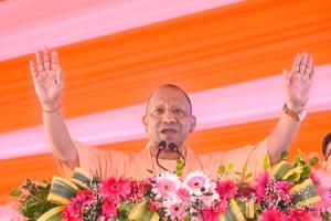 अयोध्या में धर्म-ध्वजा की पुनर्स्थापना से सुख, शांति और समृद्धि का नया युग आरंभ हो : सीएम योगी