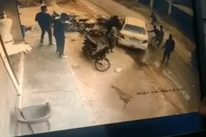 कानपुर में 14 वर्षीय किशोर ने चोरी की कार से मचाया उत्पात, बाइक और राहगीरों को मारी टक्कर