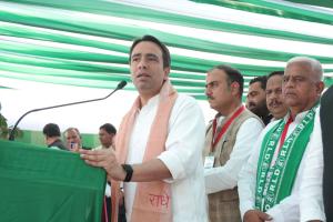 सर्वसम्मति से रालोद के राष्ट्रीय अध्यक्ष चुने गए जयंत, बोले- रालोद मेरे घर की पार्टी नहीं, यह आपकी, मैं खुद कार्यकर्ता