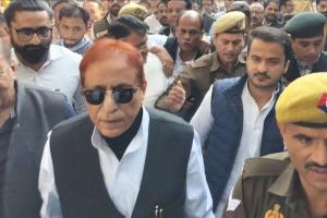 अमर सिंह परिवार पर टिप्पणी मामले में आजम खां की किस्मत का फैसला आज-रामपुर कोर्ट में बहस पूरी, सियासी हलचल तेज