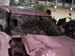 बुलंदशहर में पति-पत्नी और 6 साल की बेटी की मौत: शादी से लौटते समय कार-स्कूटी की टक्कर, लाशें बिखरीं 10 फीट तक