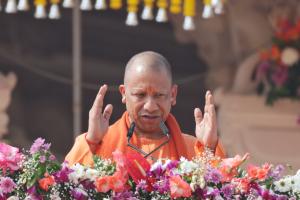 सीएम योगी आदित्यनाथ ने राम मंदिर ध्वजारोहण समारोह में जताया 500 वर्षों के संघर्ष की सफलता