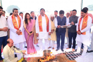 बागपत की रमाला शुगर मिल में पेराई सत्र 2025-26 का हुआ शुभारंभ 