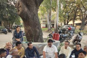 मुज़फ्फरनगर में माध्यमिक शिक्षक संघ का धरना समाप्त, एक महीने बाद जिलाधिकारी के हस्तक्षेप से बनी बात, लंबित मांगें स्वीकार