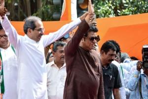 ‘अब क्या वोट भी चुराओगे?’ मुंबई में ठाकरे भाइयों की विशाल रैली, मतदाता सूची की गड़बड़ियों पर विपक्ष का संगठित प्रदर्शन