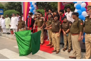 नोएडा में यातायात माह की शुरुआत, रोड सेफ्टी जागरूकता रैली और विचार गोष्ठी आयोजित