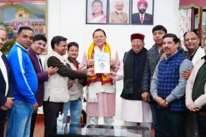 पीआरएसआई प्रतिनिधिमंडल की सीएम धामी से मुलाकात: देहरादून में राष्ट्रीय जनसंपर्क अधिवेशन का औपचारिक आमंत्रण सौंपा