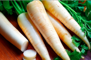 मूली के अद्भुत स्वास्थ्य लाभ: पाचन, वजन, त्वचा और दिल के लिए