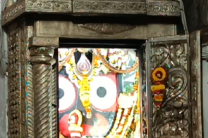 पुरी के जगन्नाथ मंदिर में कार्तिक पंचुका के तीसरे दिन श्रद्धालुओं की भीड़, विशेष शृंगार और दीपदान का आयोजन