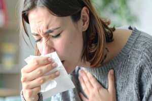 पीला कफ: संक्रमण का संकेत और आयुर्वेदिक उपाय जो देंगे राहत