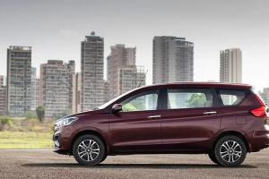 Maruti Ertiga CNG 2025: मात्र ₹2 लाख देकर लाएं घर शानदार 7-सीटर MPV, मिलेगी 26 KM/KG माइलेज और बेहतरीन फीचर्स