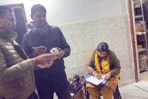 क्रिसमस पर मिलावटखोरों की खैर नहीं: मुजफ्फरनगर में बेकरी प्रतिष्ठानों पर छापेमारी, केक के नमूने सील