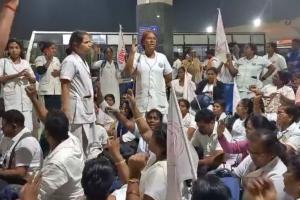 स्टालिन सरकार के खिलाफ आंदोलनकारी नर्सें अड़ीं, हिरासत में ली गई नर्सें कुछ घंटे बाद छोड़ी गई, प्रदर्शन जारी