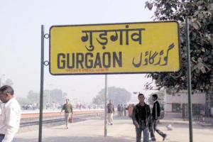 गुरुग्राम: चलती ट्रेन में चोरों का आतंक, दो यात्रियों के कीमती सामान से भरे बैग चोरी, जांच में जुटी GRP