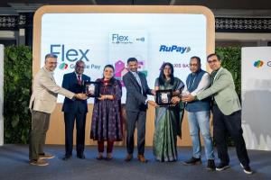 एक्सिस बैंक और गूगल पे ने लॉन्च किया ‘फ्लेक्स’ क्रेडिट कार्ड..पहला को-ब्रांडेड कार्ड है