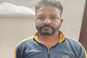 मेरठ: जन्मदिन पार्टी में हर्ष फायरिंग के आरोपी को सदर बाजार पुलिस ने गिरफ्तार