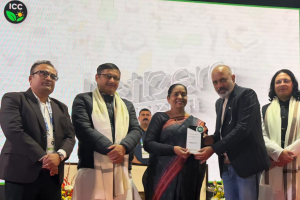 भारत जलवायु सम्मेलन 2025 में विनय प्रधान को पर्यावरण के लिए 2025 पुरस्कार से सम्मानित किया गया