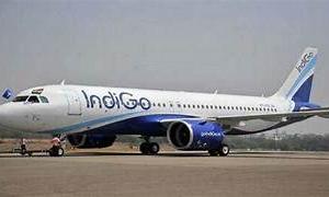 वाराणसी: उड़ान रद्द होने से होटलों, गाड़ियों और तमाम पैकेज होने लगे कैंसिल