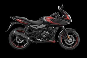 नई Bajaj Pulsar 220F लॉन्च, सेफ्टी और लुक्स के मामले में बनी सबसे खास पल्सर