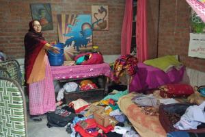 बरेली में चोरों के हौसले बुलंद: आनंद विहार कॉलोनी में बंद मकान से लाखों की चोरी; जेवर और कैश साफ