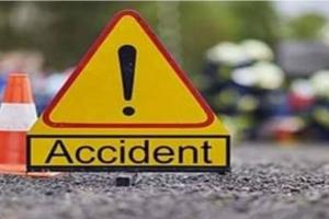 सहारनपुर: बाइक दुर्घटना में चमन सिंह और भतीजी शीतल घायल, जिला अस्पताल में भर्ती