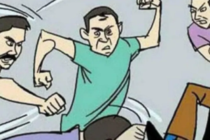 धान क्रय केंद्र बना रणक्षेत्र! किसान की बेरहमी से पिटाई, वीडियो वायरल