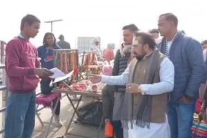 हरिद्वार: कुंभ 2027 से पहले हरकी पैड़ी पर सख्ती, गैर हिंदू दुकानदारों की पहचान के लिए चेकिंग शुरू 