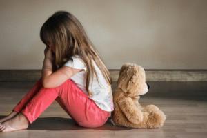 मोबाइल, पढ़ाई का दबाव और घर का माहौल, बच्चों के मानसिक स्वास्थ्य पर डाल रहे असर