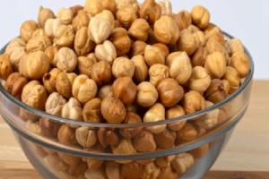 सर्दियों में महसूस होती है थकान तो इस तरह करें भुने चने का सेवन, जानें सेवन के फायदे