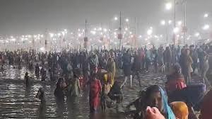 प्रयागराज माघ मेला 2026: पौष पूर्णिमा स्नान के साथ माघ मेला शुरु,संगम की रेती पर आस्था का सैलाब