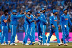 India vs New Zealand third ODI: इंदौर वनडे में टीम इंडिया का बड़ा दांव, न्यूजीलैंड के खिलाफ संभावित प्लेइंग इलेवन पर सस्पेंस