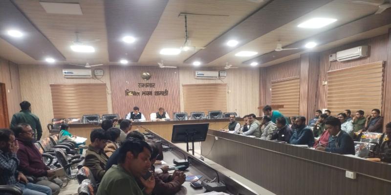 लखपति महिला कार्यक्रम पर शामली में फोकस, SHG को कन्वर्जेंस से मिलेगा लाभ, सीडीओ ने दिए निर्देश 