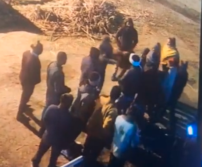 मुजफ्फरनगर में टिकोला शुगर मिल में तौल लिपिक की बेरहमी से पिटाई, सीसीटीवी फुटेज वायरल